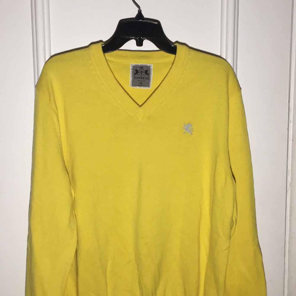 Yellow Express v-neck